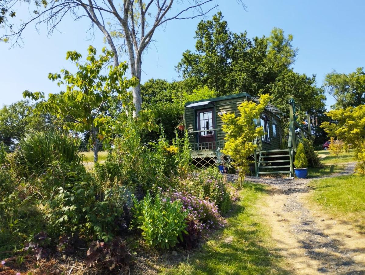 Holiday home Peaceful Ensuite Lakeside 'tench'